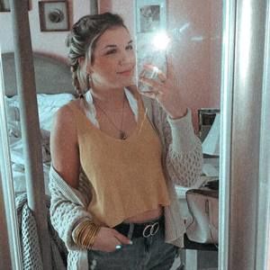 Meet your Posher, Bailey